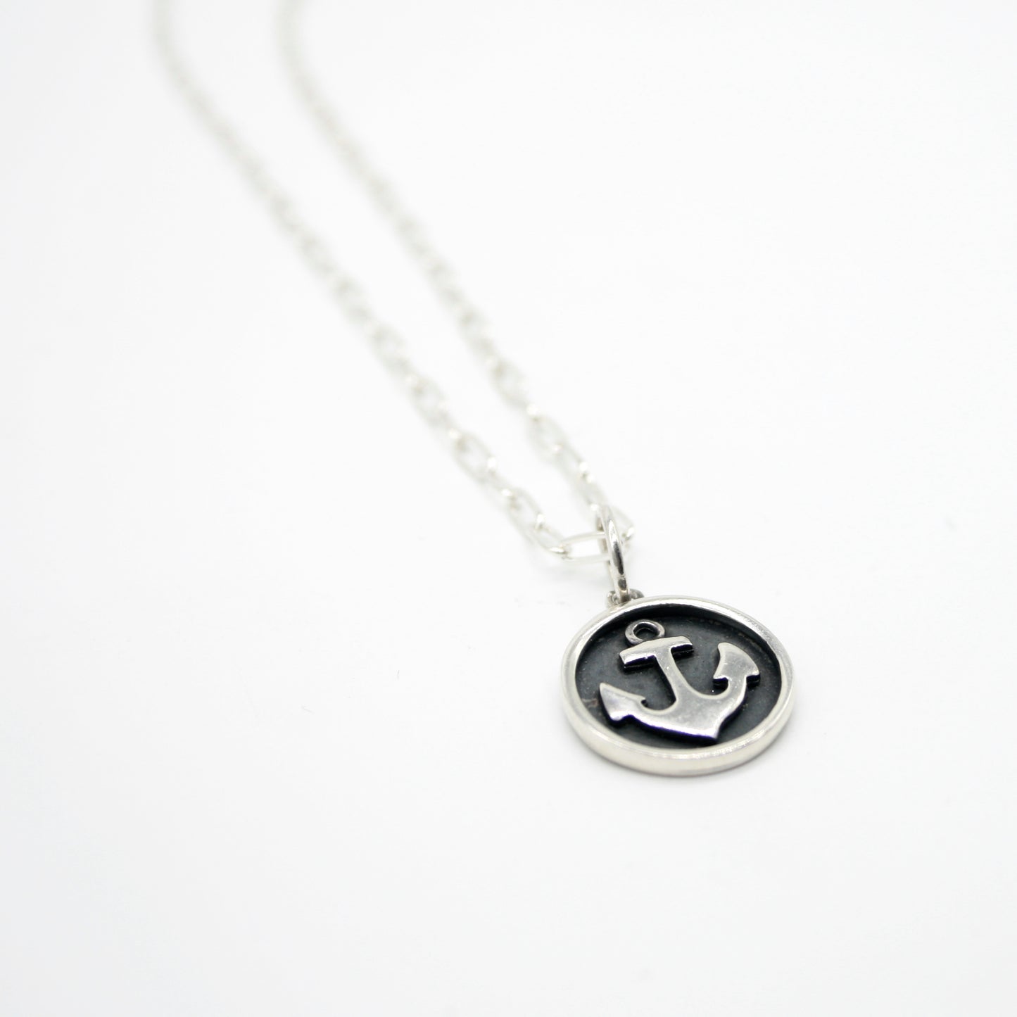 COLLAR DE PLATA CON MEDALLA ANCLA - N.AG/144