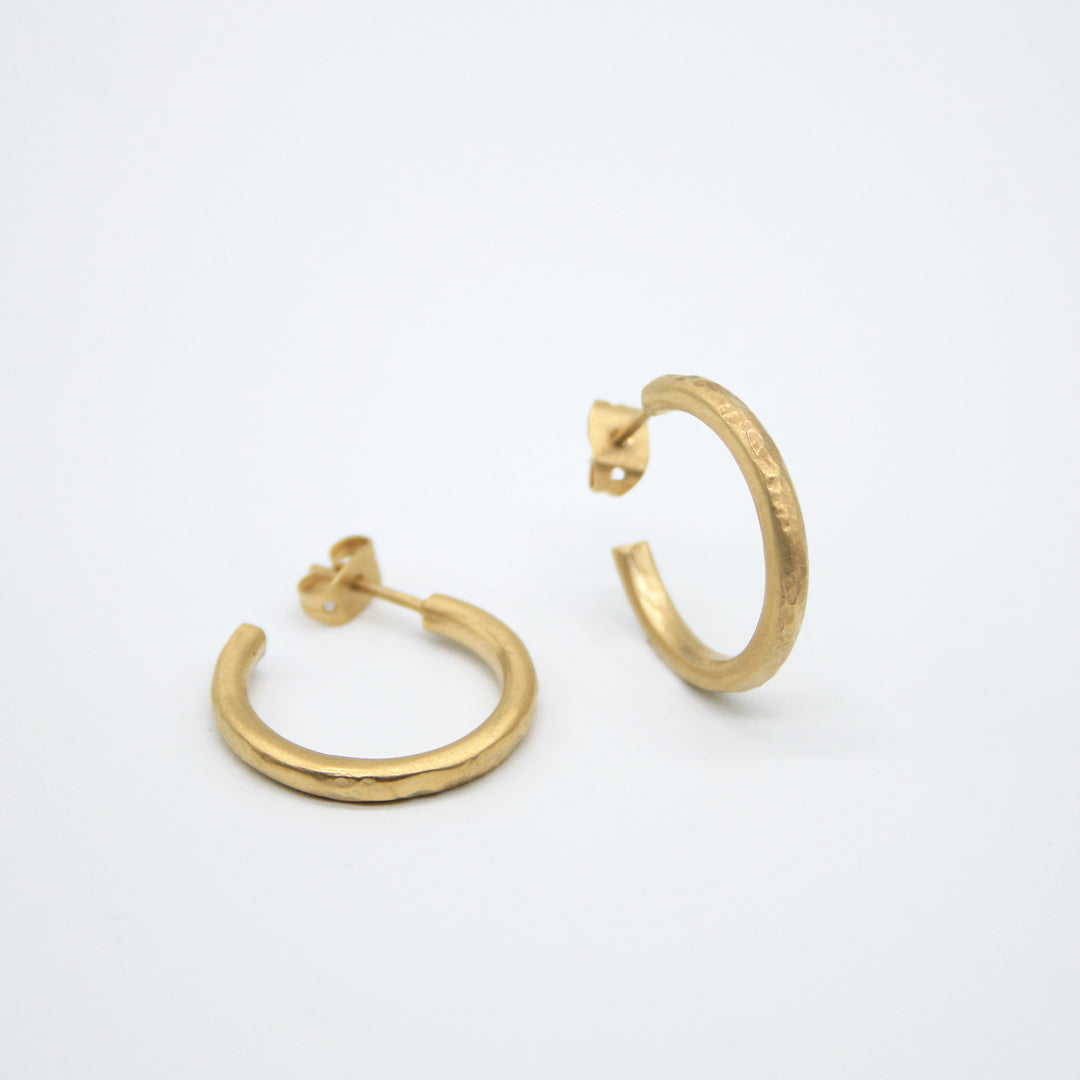 PENDIENTES DE ARO CHAPADOS EN ORO DE 24 KT - N.AU/5