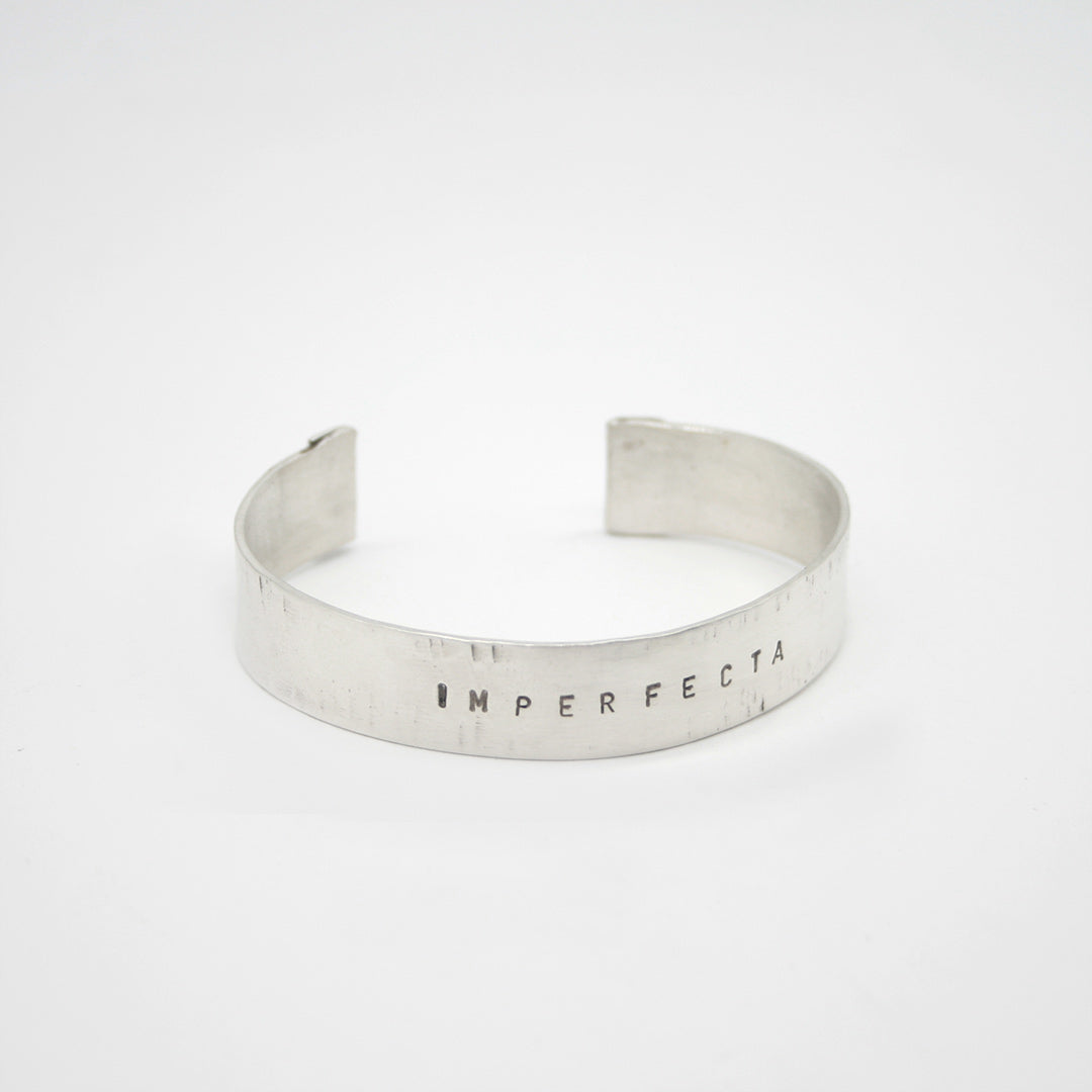 PULSERA DE PLATA " Imperfecta " - N.AG/225