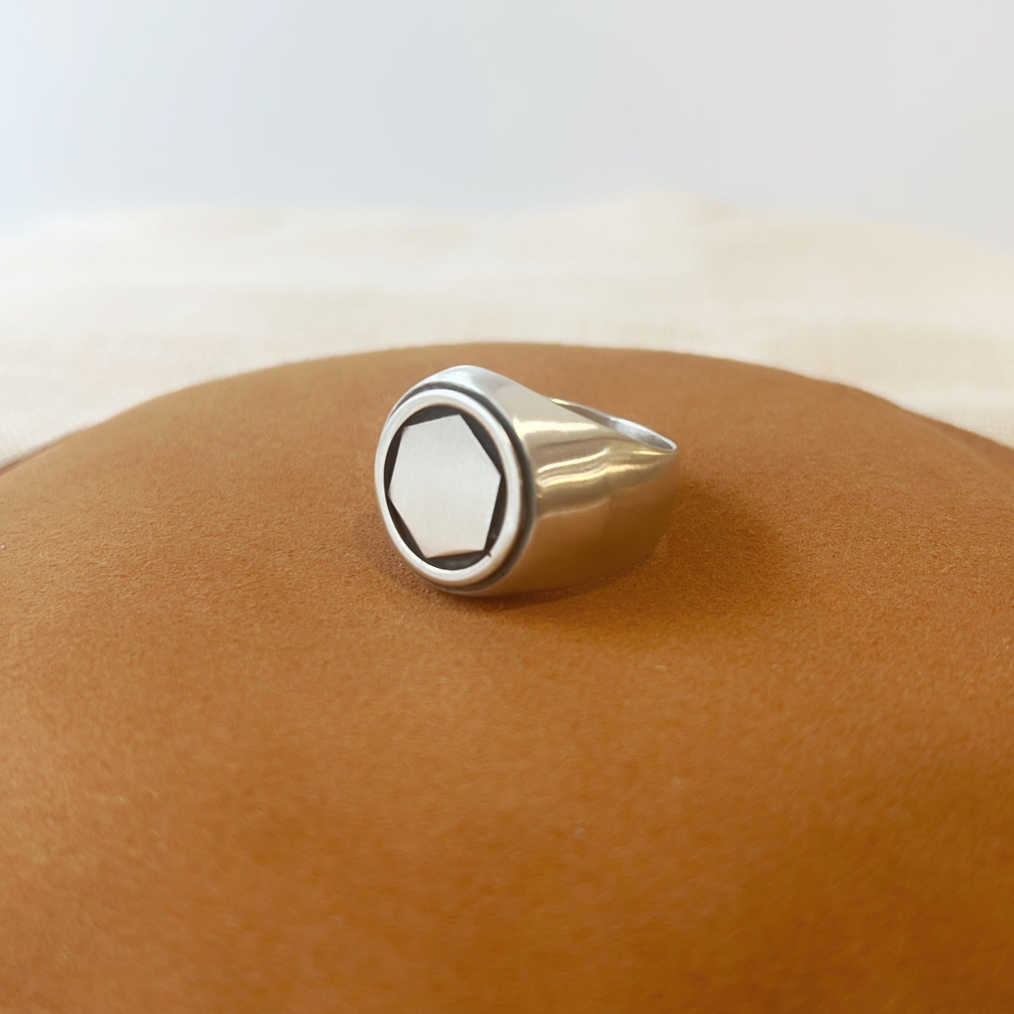 ANILLO SELLO PLATA HEXÁGONO