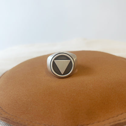 ANILLO SELLO PLATA TRIÁNGULO