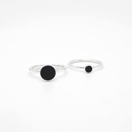 Combo 2 Anillos de Plata 925 con Ónix Negro | Hechos a Mano – Nita Grimaldi