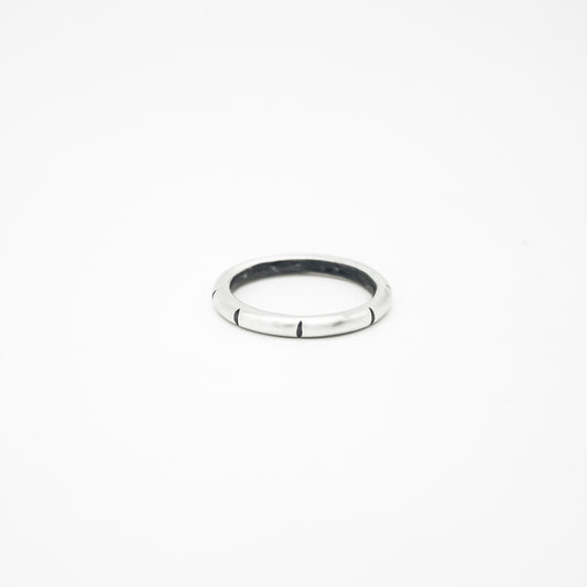 anillo de pata de primera ley minimalista